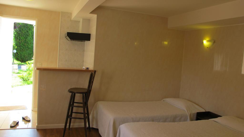 Hotel Acostel Meaux Zimmer foto
